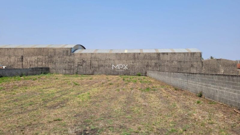 Terreno à venda em Piracicaba, Dois Córregos, com 5119 m²