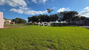 Terreno à venda no Condomínio Quinta do Engenho em Rio das Pedras — 300 m² — Cód. MPX-TE3239