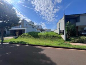 Terreno à venda em Piracicaba, Santa Rosa, com 335.73 m², Condomínio Villa Bela Vista
