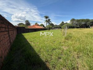 Terreno à venda no bairro Santa Rita em Piracicaba — 648 m²