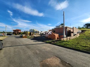 Terreno à venda no Condomínio Terras de Ártemis em Piracicaba — 547 m²