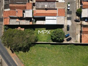 Terreno à venda no bairro Pompéia em Piracicaba — 350 m²