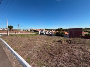 Terreno à venda no bairro Parque Residencial Monte Rey em Piracicaba — 150 m² — Cód. MPX-TE3226