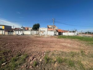 Terreno à venda no bairro Parque Residencial Monte Rey III em Piracicaba
