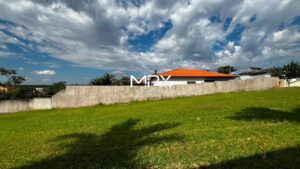 Terreno à venda no loteamento Recanto das Águas em Águas de São Pedro.