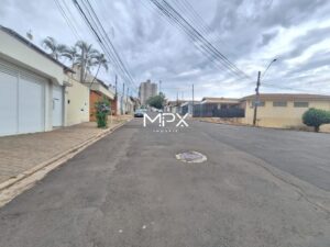 Terreno à venda no bairro Nova América em Piracicaba.