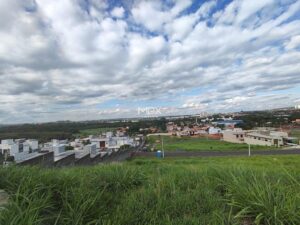 Terreno à venda em Piracicaba, Loteamento São Francisco, com 300.38 m², Canadá Residencial