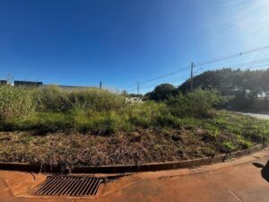 Terreno à venda em Piracicaba, Distrito Industrial Uninorte, com 1026 m²