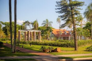 Terreno à venda em Piracicaba, Dois Córregos, com 382 m², Residencial Moinho Vermelho