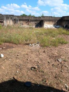 Terreno à venda no bairro Parque Residencial Monte Rey em Piracicaba — 300 m²