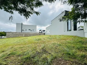 Terreno à venda no Condomínio Portal do Horto em Piracicaba — 380 m²