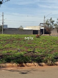 Terreno à venda no bairro Jardim São Francisco em Piracicaba
