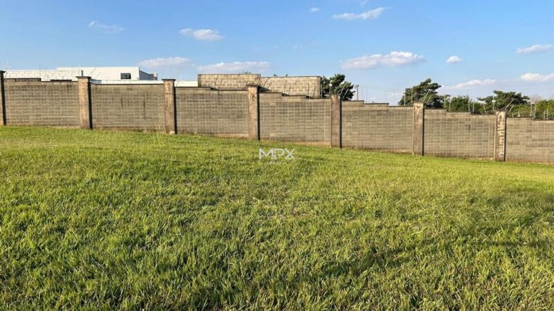Terreno à venda no Residencial São Luiz em Piracicaba