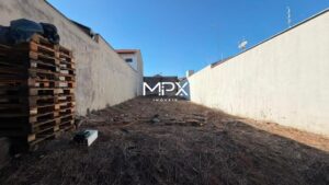 Terreno à venda no bairro Vila Industrial em Piracicaba