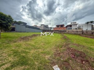 Terreno à venda no esidencial Damha II em Piracicaba