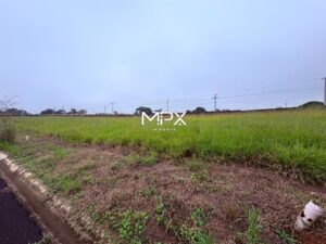 Terreno à venda no Condomínio Belmonte em Piracicaba — 400 m²