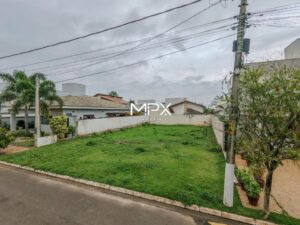 Terreno à venda no Condomínio Parque dos Ypês em Piracicaba