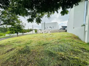 Terreno à venda no Condomínio Portal do Horto em Piracicaba — 380 m²
