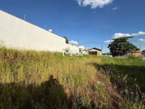 Terreno à venda no bairro Pompeia em Piracicaba — 175 m²