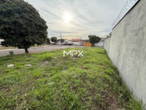 Terreno à venda no Residencial São Luiz em Piracicaba — 258 m²