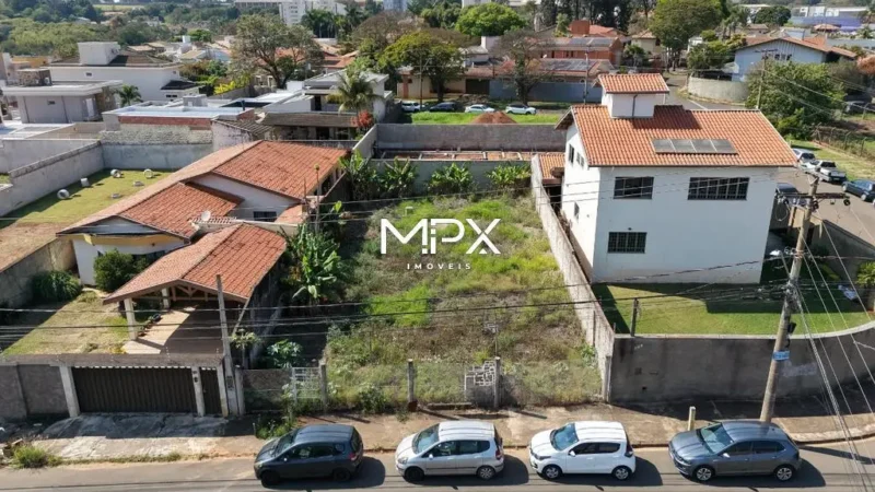Terreno à venda no bairro Parque Santa Cecília em Piracicaba