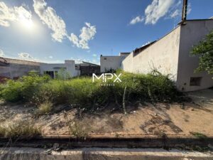 Terreno à venda no bairro Pompeia em Piracicaba — 175 m²