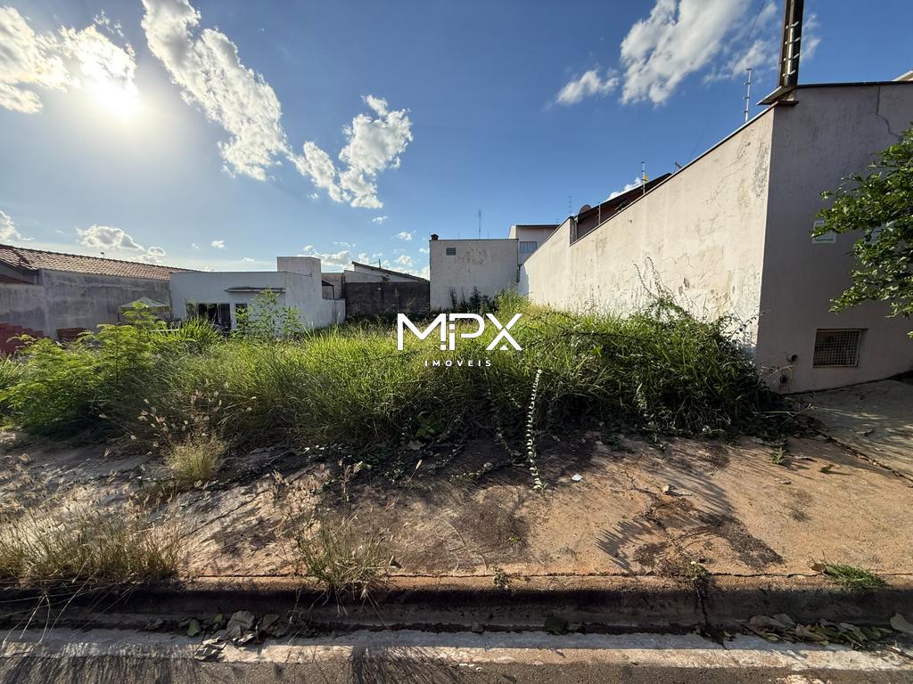 Terreno à venda no bairro Pompeia em Piracicaba — 175 m²