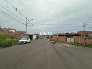 Terreno à venda no bairro Vila Sônia em Piracicaba.
