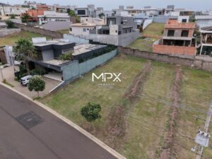 Terreno à venda no Residencial Damha II em Piracicaba.