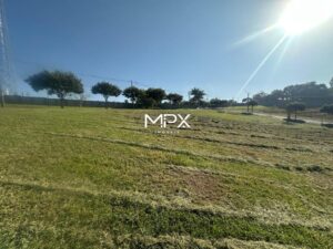 Terreno à venda no Condomínio Residencial Terra das Águas em São Pedro.