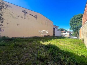 Terreno à venda em Piracicaba, Vila Rezende, com 300 m²