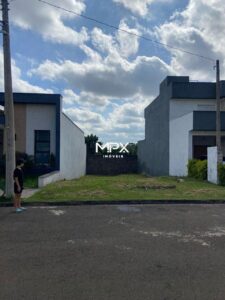 Terreno à venda em Piracicaba, Condomínio Reserva das Paineiras, com 200 m²