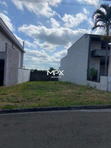 Terreno à venda em Piracicaba, Condomínio Reserva das Paineiras, com 200 m²
