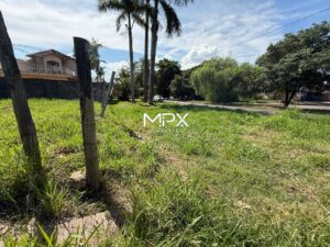 Terreno à venda no bairro Santa Rita em Piracicaba — 648 m²