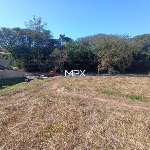 Terreno à venda no bairro Santa Rosa em Piracicaba — 420 m²