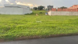 Terreno à venda em Piracicaba, Residencial Terra de Ártemis, com 809.87 m²