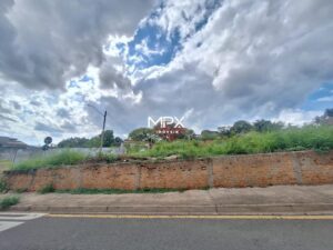 Terreno à venda no bairro Dois Córregos em Piracicaba