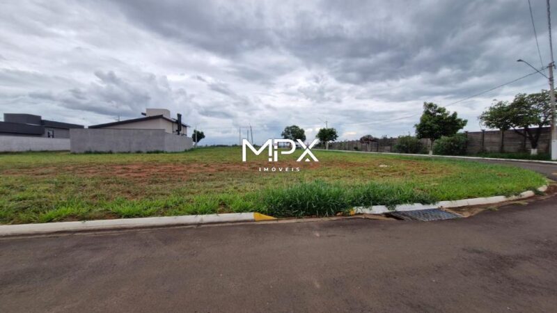 Terreno à venda no Residencial Novo Campestre em Piracicaba — 345 m²
