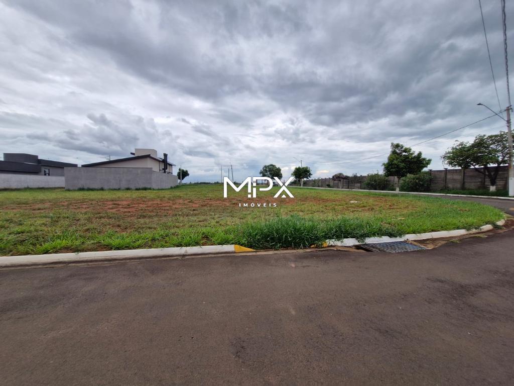 Terreno à venda no Residencial Novo Campestre em Piracicaba — 345 m²