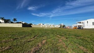 Terreno à venda no Condomínio Terras de Ártemis em Piracicaba
