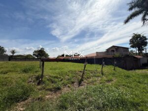 Terreno à venda no bairro Santa Rita em Piracicaba — 648 m²