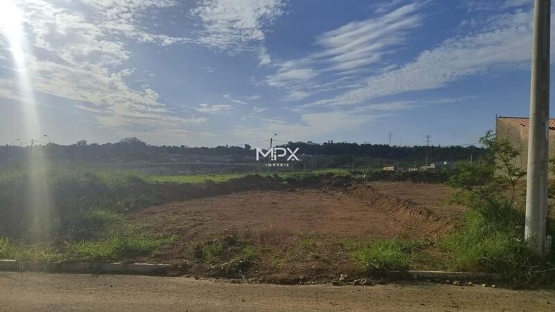 Terreno à venda em Piracicaba, Vale do Sol, com 250 m²