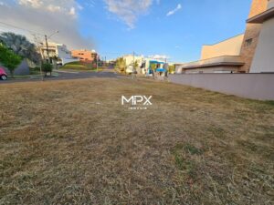 Terreno à venda no Residencial Villa D áquila em Piracicaba — 440 m²
