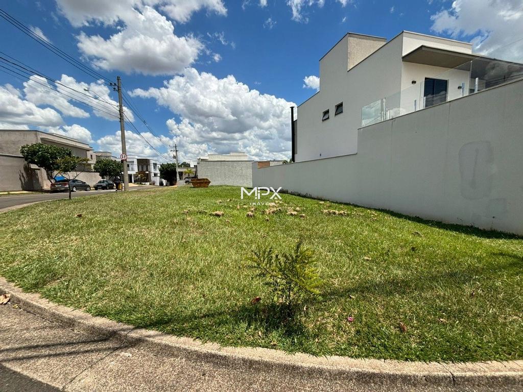 Terreno à venda em Piracicaba, Nova Pompéia, com 288.02 m², Lazuli Club