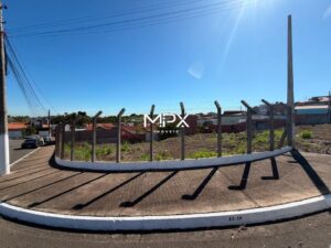 Terreno à venda no bairro Parque Residencial Monte Rey em Piracicaba — 207 m²