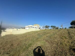 Terreno à venda no Condomínio Residencial Terra das Águas em São Pedro.