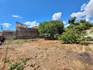 Terreno à venda em Piracicaba, Vila Rezende, com 821.94 m²