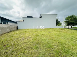 Terreno à venda no Condomínio Portal do Horto em Piracicaba — 380 m²