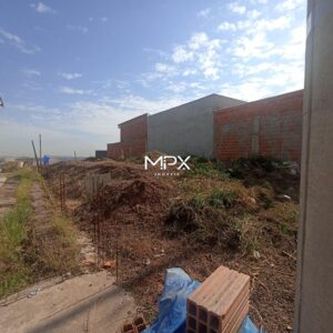 Terreno à venda no bairro Centro em Piracicaba — 200 m²
