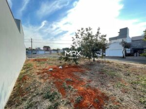 Terreno à venda em Piracicaba, Água Branca, com 248.15 m²